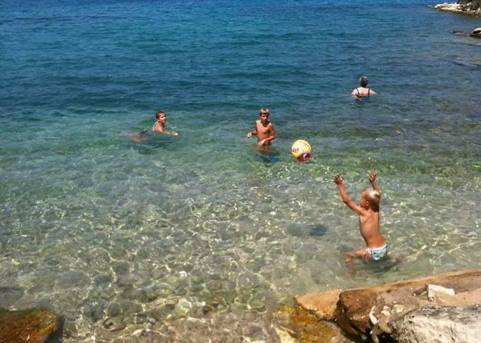 Golden Sunset Apps Apartman *